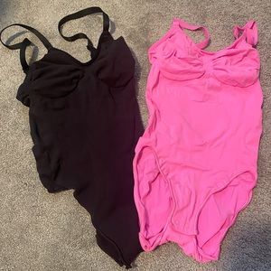 Brand new never worn Skims Bodysuit